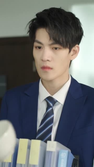 就想和你谈恋爱(25集) 就想和你谈恋爱(25集)精彩短剧随心推