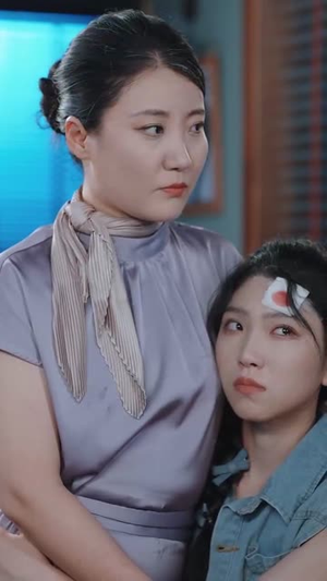 老外来踢场我老妈一首国风飒爆全场（80集）短剧介绍