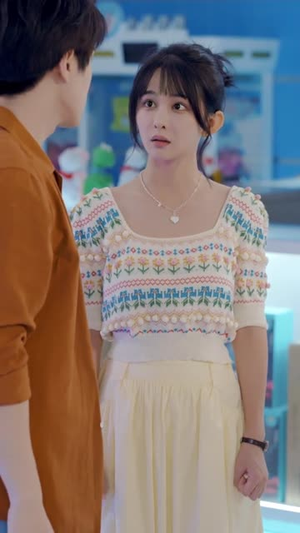 闪婚男神之周末请和我恋爱(30集全) 闪婚男神之周末请和我恋爱(30集全)最近很火的短剧