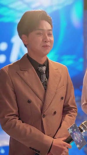 从观众席到舞台,吓懵现场歌手(91集) 从观众席到舞台,吓懵现场歌手(91集)好看的短剧推荐