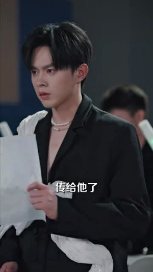 打脸前夫,离婚后我成为顶流天后(73集) 打脸前夫,离婚后我成为顶流天后(73集)分享热门短剧