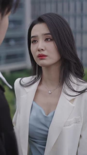 救命腹黑奶狗弟弟太绿茶（72集）追短剧关注我