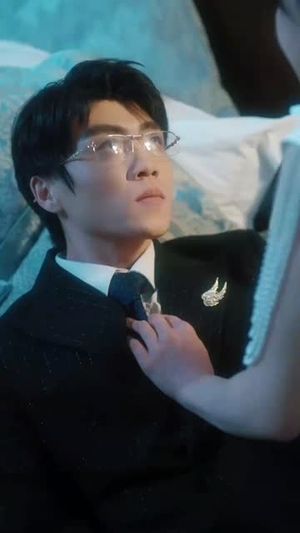 心荡神摇(25集) 心荡神摇(25集)一个短剧看全集