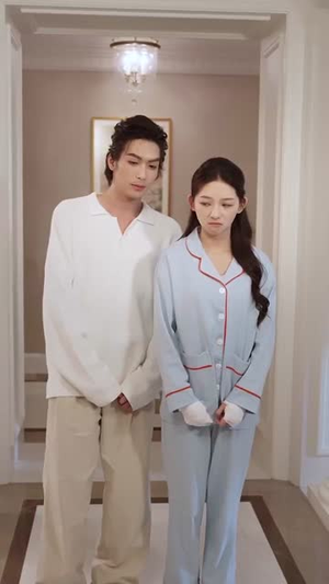 竹马影帝总想官宣(100集) 竹马影帝总想官宣(100集)精彩短剧热播中