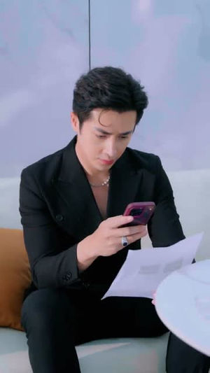 总裁的临时新娘(95集) 总裁的临时新娘(95集)火爆短剧抢先看