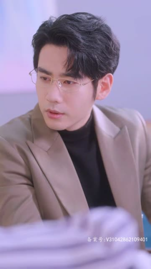 7.离婚后，夫人成了千亿大佬（100集）看精彩短剧