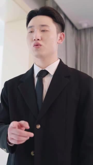 她携三宝虐翻大佬集团（79集）短剧后续更精彩