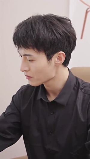 新:豪门继承人拉着我领证(98集) 新:豪门继承人拉着我领证(98集)最火爆的短剧