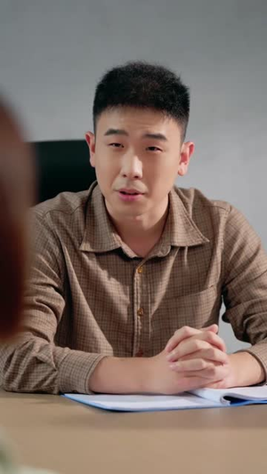 千金小姐每天都在装穷（96集）360网盘观看