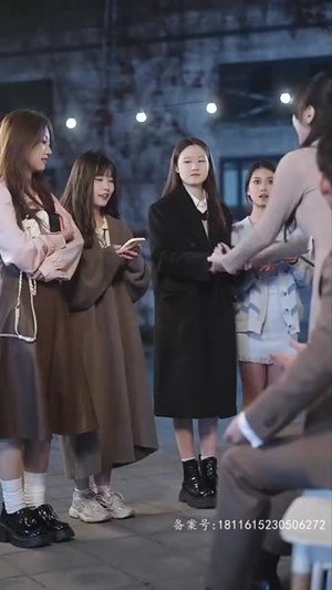 逃婚后被豪门大佬捡回家（84集）短剧热播抢先看