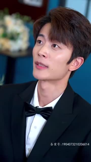 退婚后大佬她又美又飒第一部（98集）热门短剧免费看