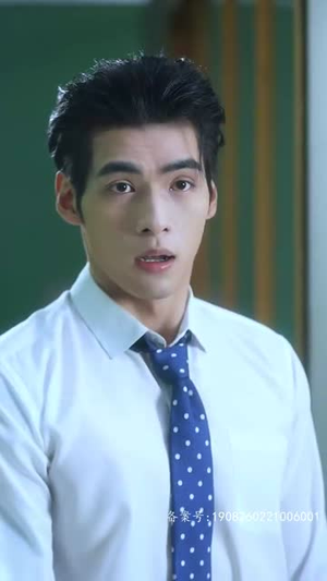 闪婚当天植物人老公站起来了(97集) 闪婚当天植物人老公站起来了(97集)每日分享短剧