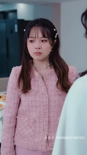 被逼嫁人当天五个大佬舅舅从天而降(81集) 被逼嫁人当天五个大佬舅舅从天而降(81集)番茄免费短剧