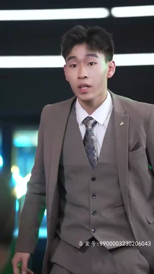 开局:一万亿(73集) 开局:一万亿(73集)最新火爆短剧