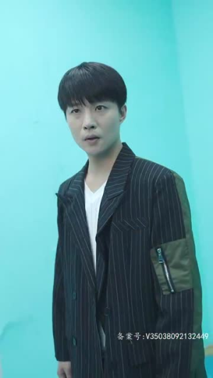 一品大天师(83集) 一品大天师(83集)常回家看看短剧