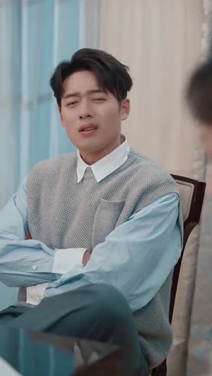 穿成养子假少,开局我只想跑路(83集) 穿成养子假少,开局我只想跑路(83集)短剧看全集