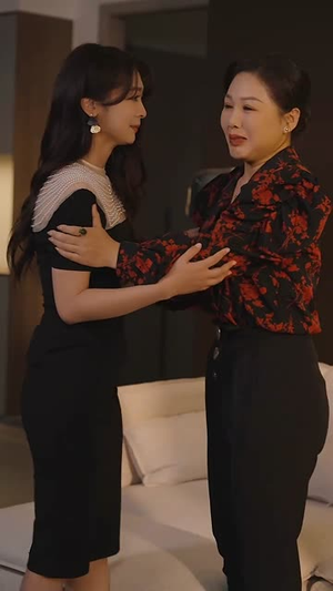 傅少的落跑娇妻（202集）民国短剧推荐