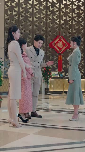 离婚当天商界大佬身份曝光了（95集）最热门短剧来了