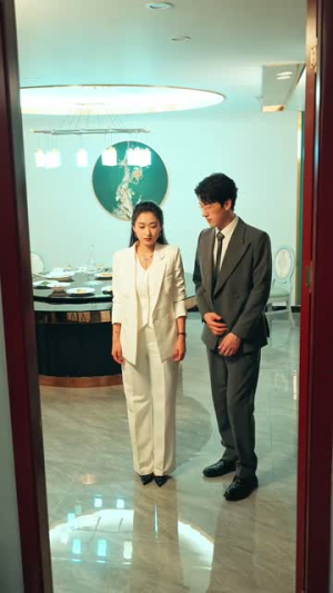 引狼入室(33集) 引狼入室(33集)超甜短剧分享