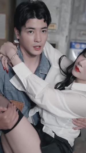 校园回忆录(31集) 校园回忆录(31集)短剧追到爽