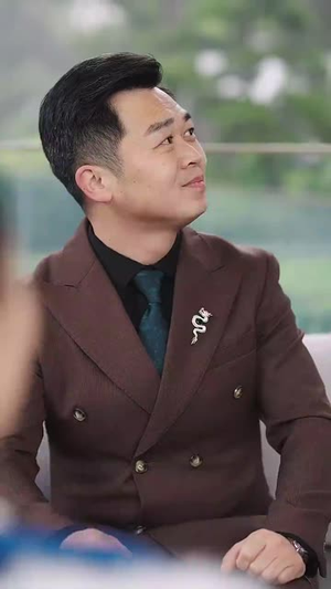 让你上班你娶了顶头上司(63集) 让你上班你娶了顶头上司(63集)无需会员轻松看