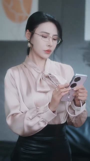 制胜系统,请叫我金牌律师(81集) 制胜系统,请叫我金牌律师(81集)精彩短剧来袭