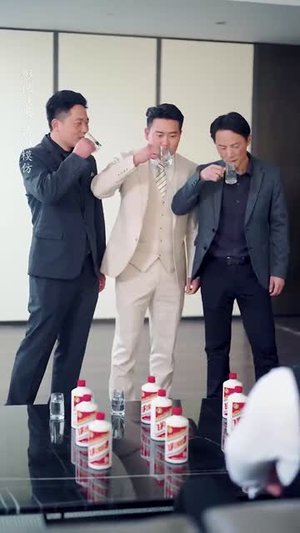 他的小鹿式女友有点甜(60集) 他的小鹿式女友有点甜(60集)每日短剧推荐