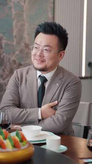 误和老板相亲以后(80集) 误和老板相亲以后(80集)视频在线看