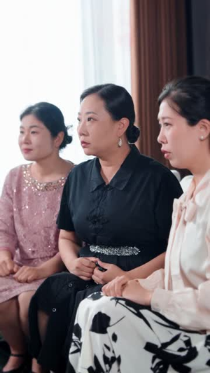 黑千金只对你野(69集) 黑千金只对你野(69集)火爆短剧抢先看