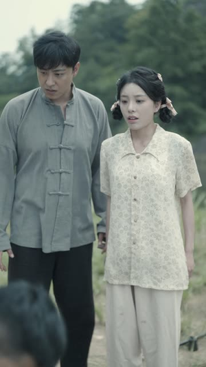 睁眼六零：我带全家顿顿啃排骨（50集）高清无码免费看