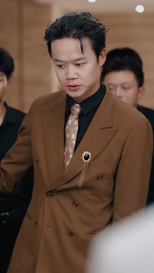 透视狂少（71集）小短剧推荐