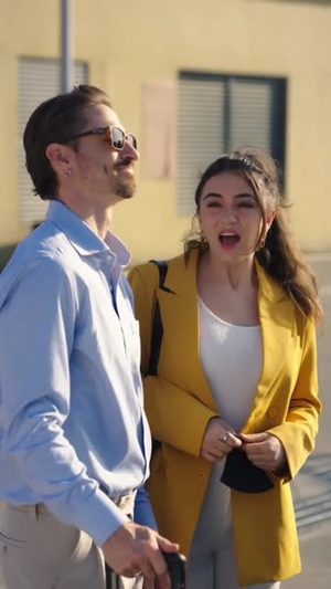 牛郎CEO的守护（69集）短剧太好看