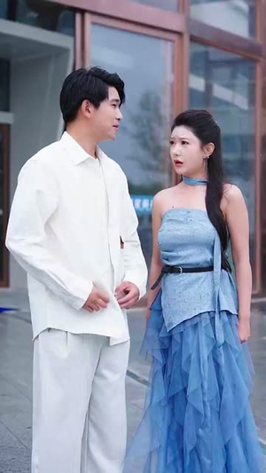 失恋逆袭校花追我不放手 (80集) 失恋逆袭校花追我不放手 (80集) 视频在线看