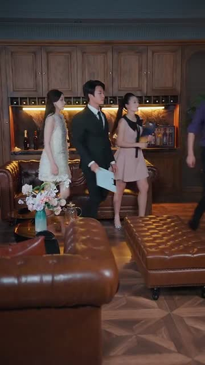 极乐人生从花光一百块开始（120集）正能量短剧分享