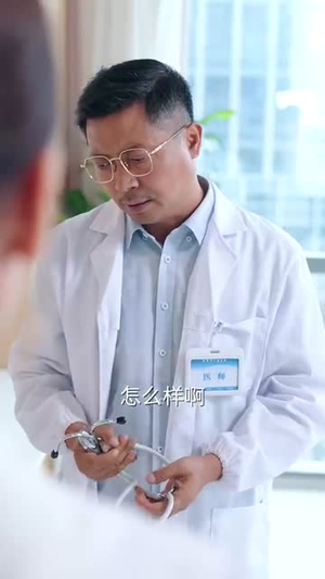 空庭夜雨蚀灯痕 (62集) 空庭夜雨蚀灯痕 (62集) 热门短剧排行榜