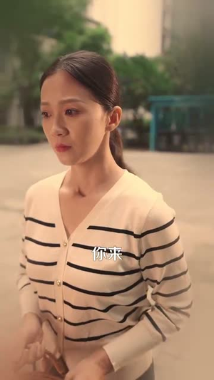 重生离婚后父子跪求我原谅（66集）高清无码免费看