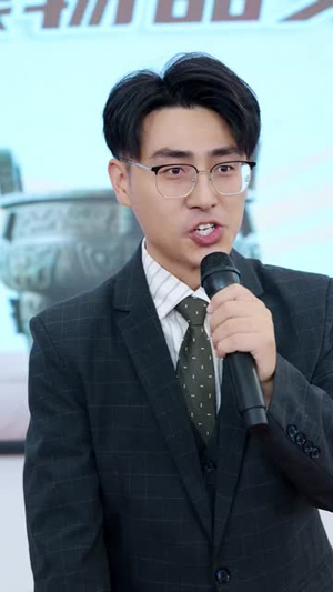 末日换亲，我还是救世主 (61集) 甜宠短剧追到爽